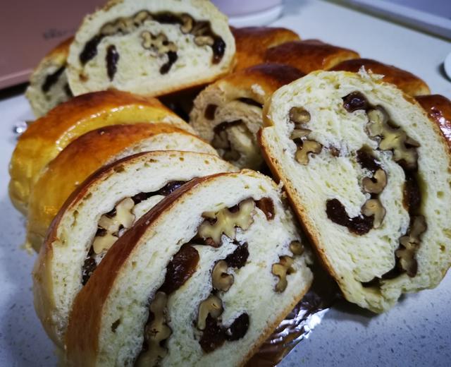 Xinjiang Walnut Raisin Bread