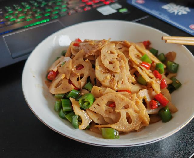 Spicy and Sour Lotus Root Slices